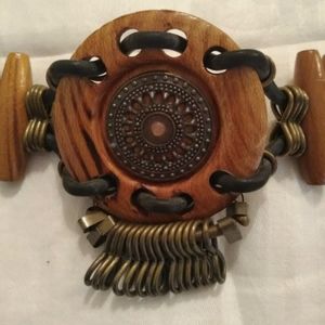 VTG HIPPIE BOHO TRIBAL WOOD BEADED METAL DETAILS CHAIN LINK BELT 40" total lengt